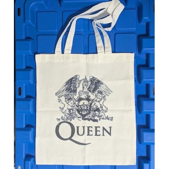 Handbags - **2/$20 SALE - QUEEN Band Canvas Tote Bag - New